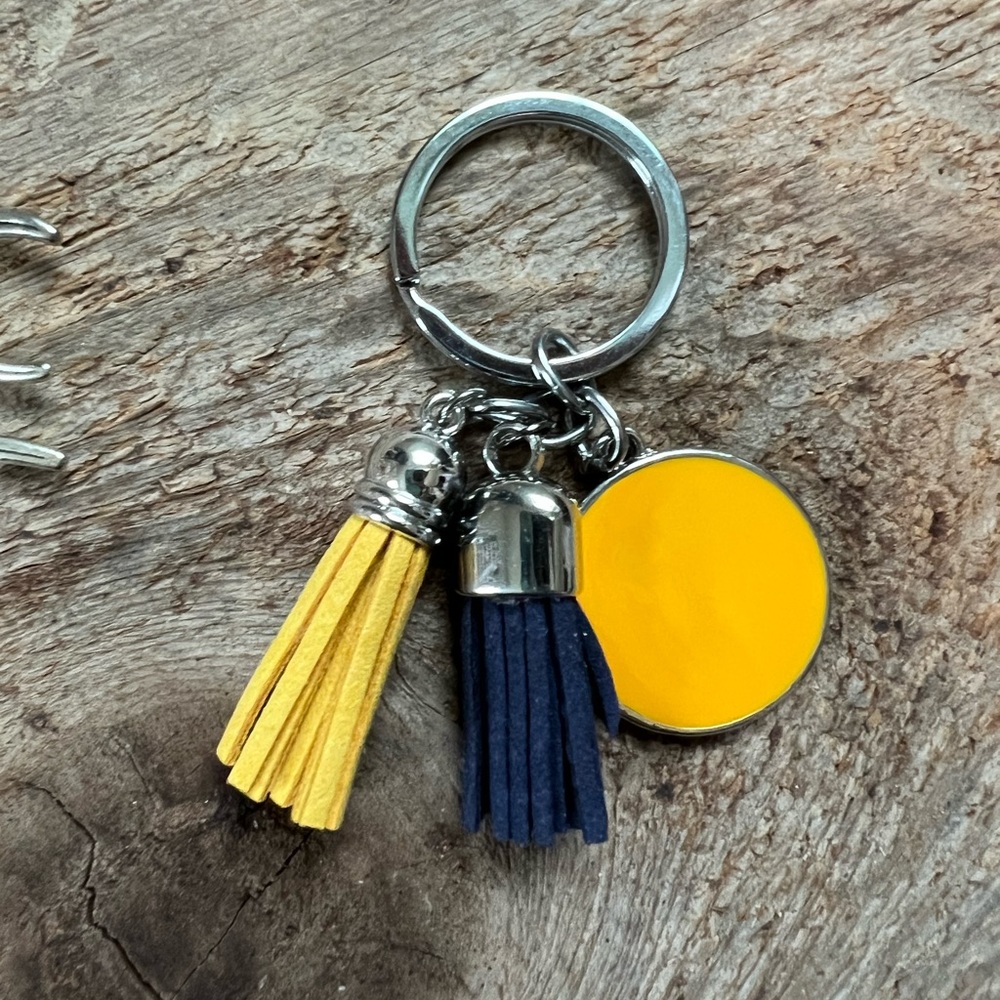 West Virginia keychain, WV mountaineers keychain, West Virginia colors